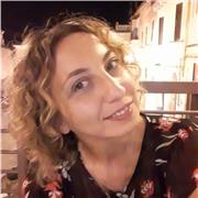 Laureata in Psicologia, offro lezioni per le materie umanistiche: psicologia, filosofia, pedagogia . Inoltre mi rendo disponibile anche per chi avesse bisogno di aiuto per la stesura di relazioni o tesi